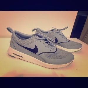 Nike sneakers in baby blue - barley worn